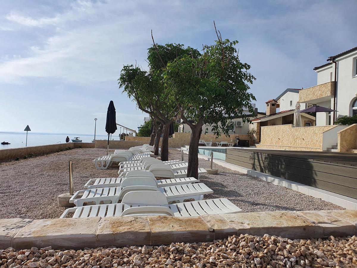Villa Ivanovic Vir Exterior photo
